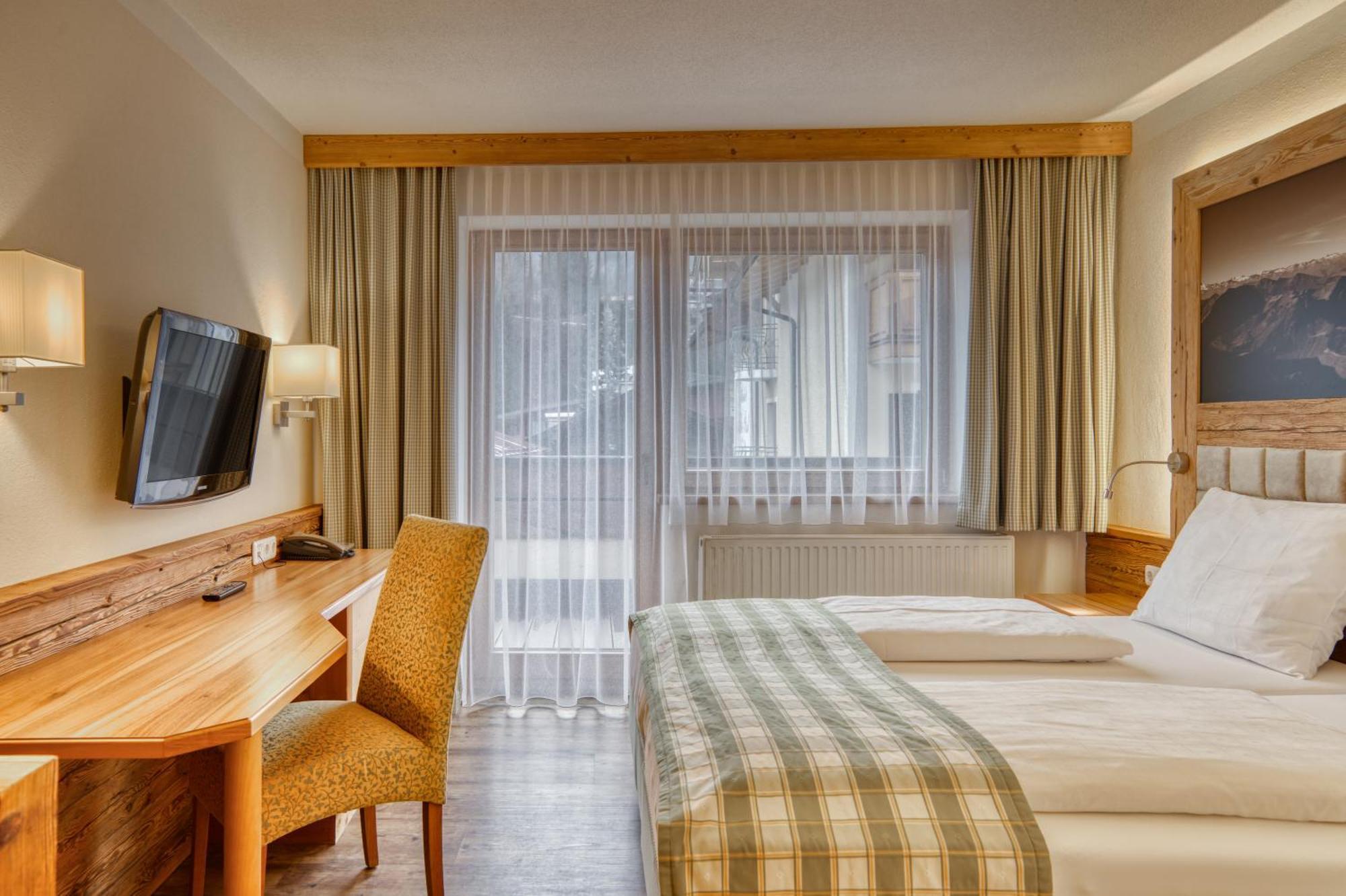 Hotel Alte Post Fieberbrunn Exterior foto
